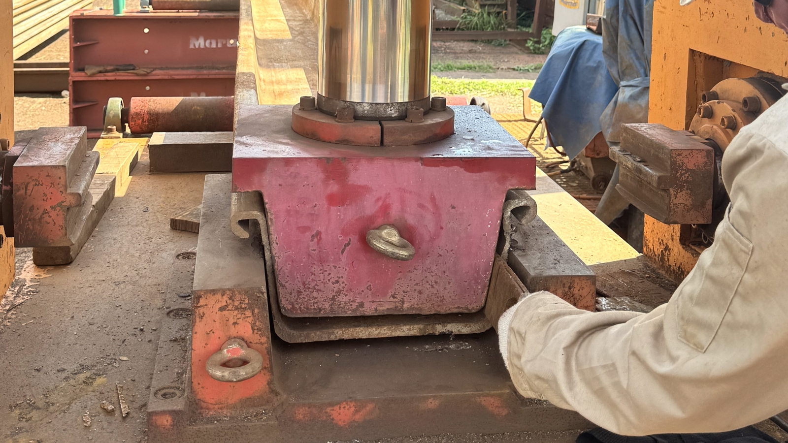Bending Machine