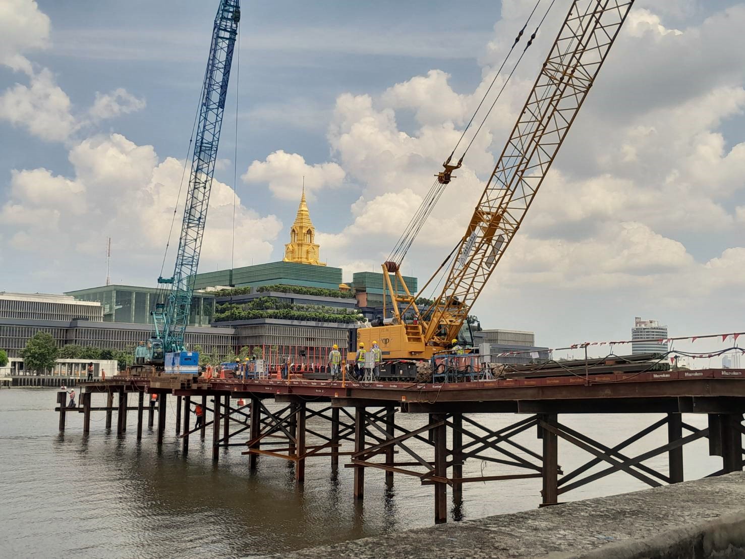 Bridge & Jetty